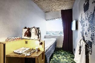 U&Me Hotel - Self Service Check-In